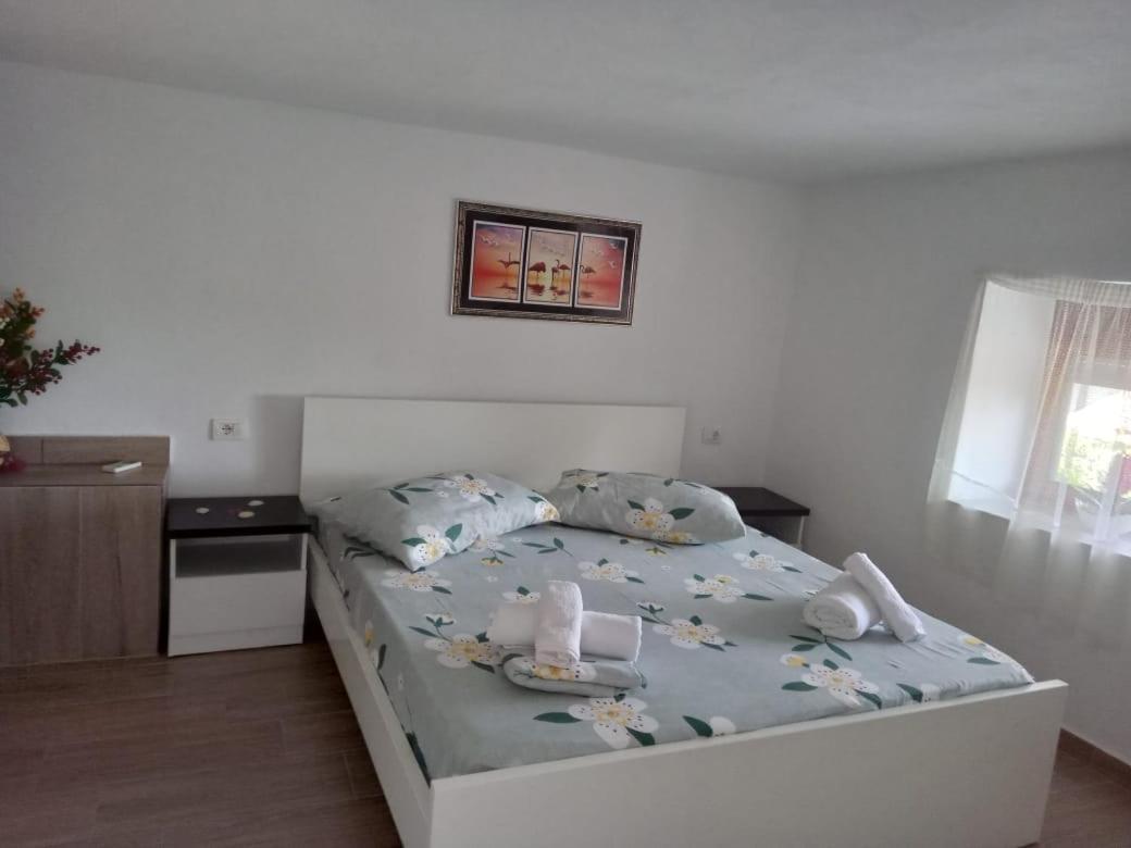Vila Pasha Sarandë Pokoj fotografie